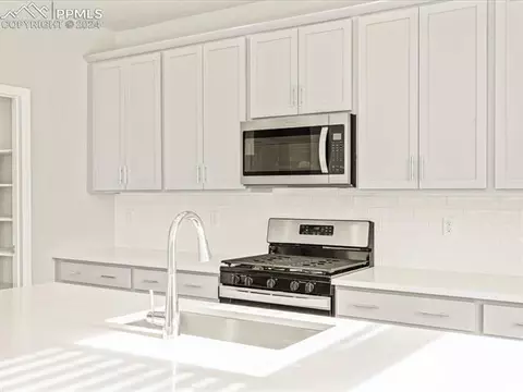 13459 Valley Peak Dr, Peyton, CO 80831 photo 12