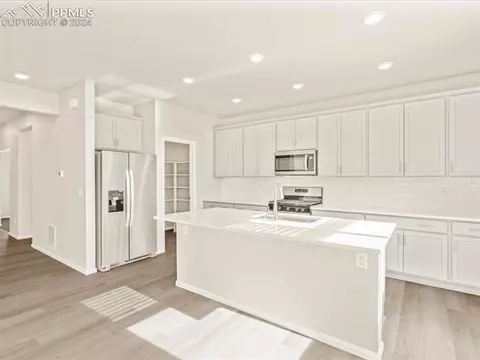 13459 Valley Peak Dr, Peyton, CO 80831 photo 10