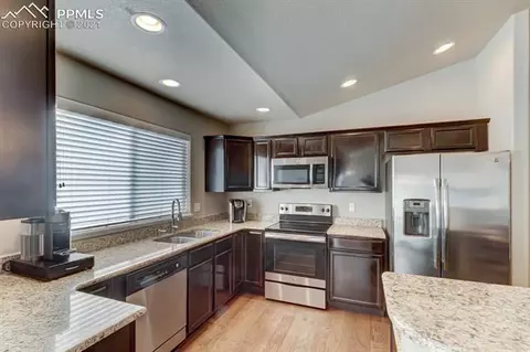 9456 Beryl Dr, Peyton, CO 80831 photo 2