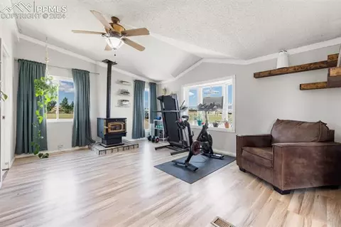21085 Oasis Ave, Peyton, CO 80831 photo 4
