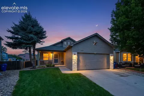 6140 Papoose Ln, Colorado Springs, CO 80923