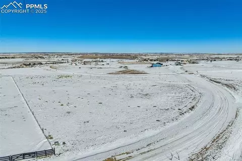 2940 Hoofprint Rd, Peyton, CO 80831 photo 3