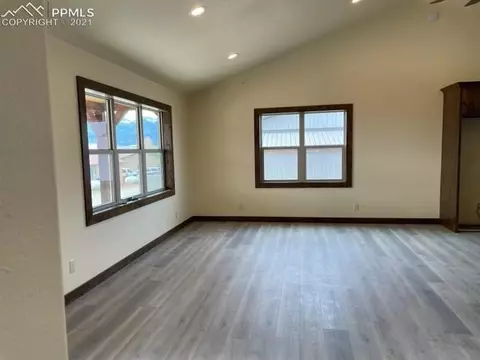114 Third St, Silver Cliff, CO 81252 photo 4
