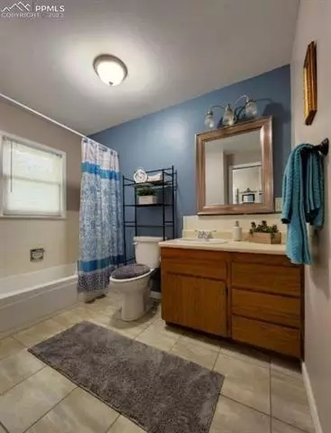 487 C Ave, Limon, CO 80828 photo 11