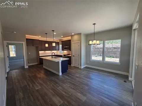 16207 Talons Bluff Ln, Monument, CO 80132 photo 4