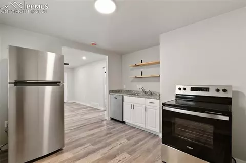 229-231 Crestone Ave, Colorado Springs, CO 80905