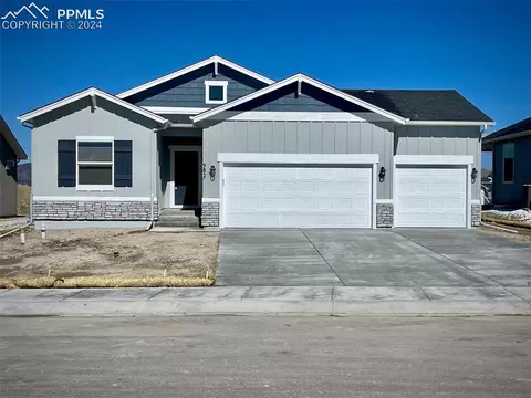 982 Lone Deer Dr, Monument, CO 80132
