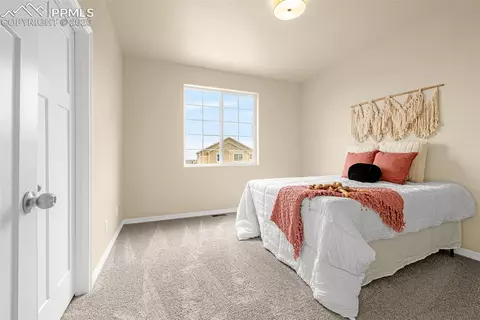 Bedroom - 9563 Fairway Glen Dr, Peyton, CO 80831 photo 1 of 2