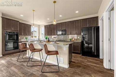 Kitchen - 9563 Fairway Glen Dr, Peyton, CO 80831 photo 3 of 6