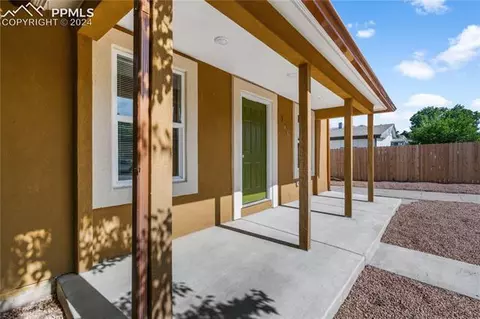 1916 Bragdon Ave, Pueblo, CO 81004