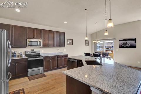 10111 Henman Ter, Peyton, CO 80831 photo 9