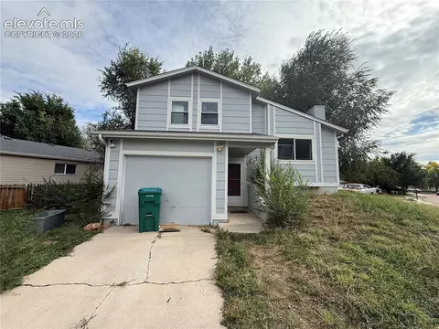 558 Blossom Field Rd, Fountain, CO 80817