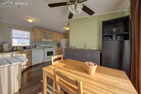 33955 Fossinger Rd, Yoder, CO 80864 photo 8