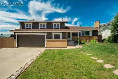 3127 Escapardo Ct, Colorado Springs, CO 80917