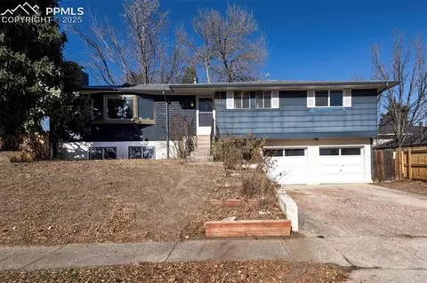 2218 Glenwood Cir, Colorado Springs, CO 80909