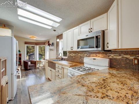 305 Julia Rd, Guffey, CO 80820 photo 12