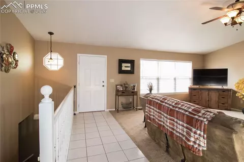 560 N Robinson Ave, Florence, CO 81226 photo 5