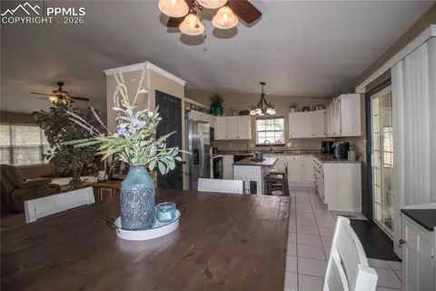 560 N Robinson Ave, Florence, CO 81226 photo 11