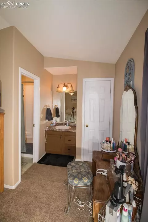 560 N Robinson Ave, Florence, CO 81226 photo 30