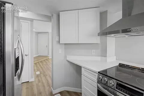 Kitchen - 11680 E Cedar Ave, Aurora, CO 80012 photo 3 of 4