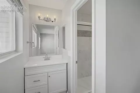 Bath - 11680 E Cedar Ave, Aurora, CO 80012 photo 1 of 3