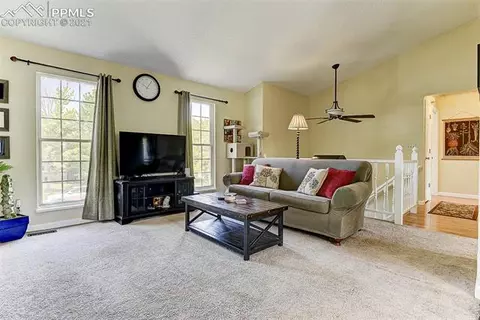 19453 E Bates Ave, Aurora, CO 80013 photo 5