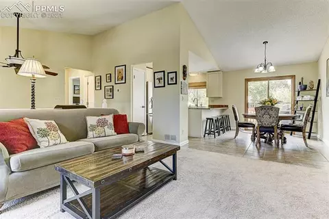 19453 E Bates Ave, Aurora, CO 80013 photo 6