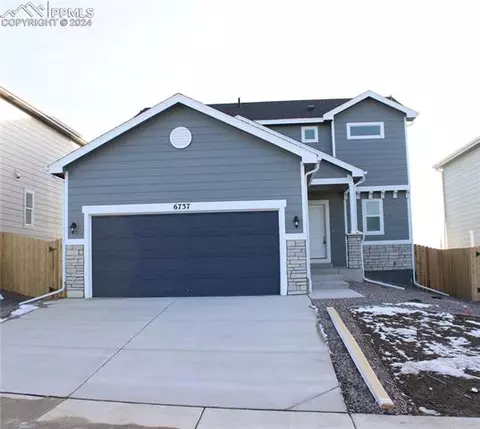 6737 Pearsoll St, Colorado Springs, CO 80925
