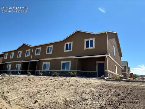 1670 Sandtoft Hts, Colorado Springs, CO 80951