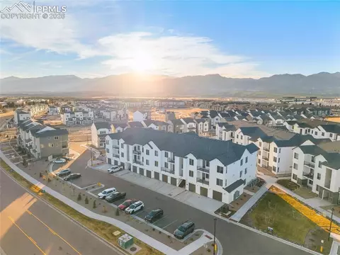 2232 Arikaree Hts #304, Colorado Springs, CO 80908