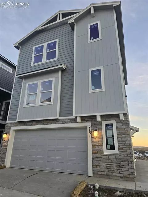 2131 Backpack Pt, Colorado Springs, CO 80910