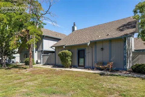 2522 S Worchester Ct #E, Aurora, CO 80014