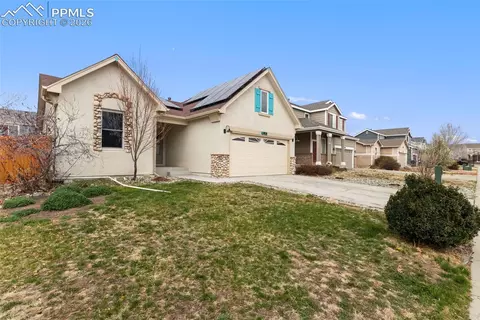 1858 Silver Meadow Cir, Colorado Springs, CO 80951