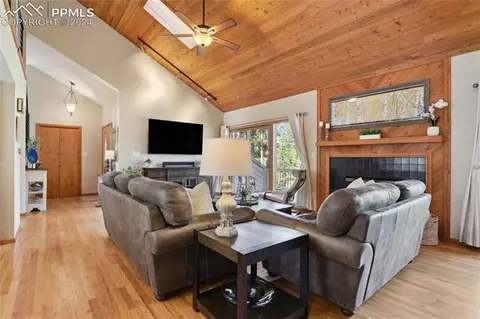 19585 Four Winds Way, Monument, CO 80132 photo 4