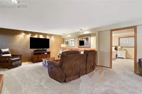 19585 Four Winds Way, Monument, CO 80132 photo 26