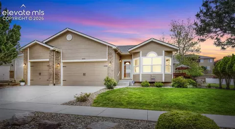 5431 Wells Fargo Dr, Colorado Springs, CO 80918