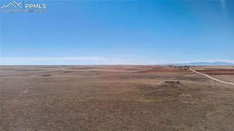 38125 Shear Rd, Yoder, CO 80864 photo 12