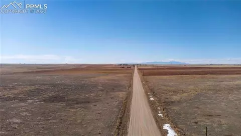 38125 Shear Rd, Yoder, CO 80864 photo 14