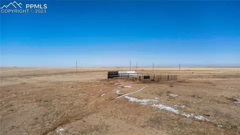 38125 Shear Rd, Yoder, CO 80864 photo 3