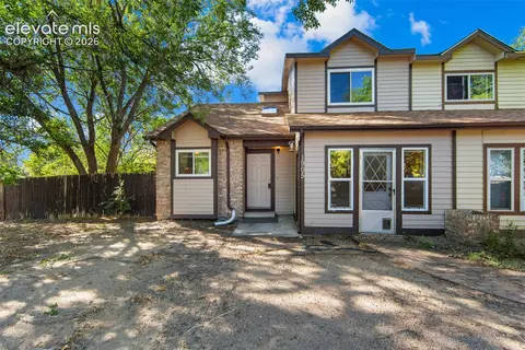 1905 Copper Creek Dr, Colorado Springs, CO 80910