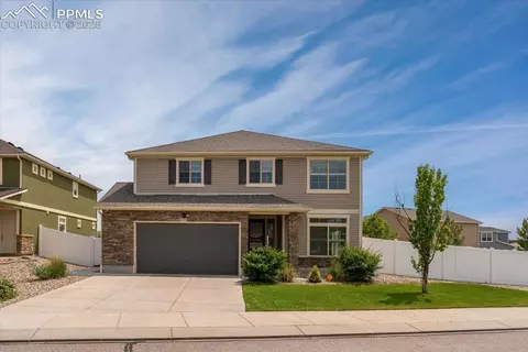 8125 Campground Dr, Fountain, CO 80817