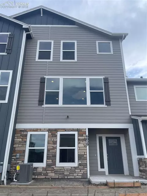 6029 Inman Vw, Colorado Springs, CO 80924