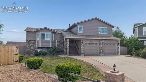 7472 Candelabra Dr, Colorado Springs, CO 80925
