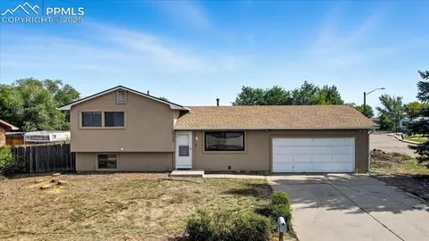 6735 Goldfield Dr, Colorado Springs, CO 80911