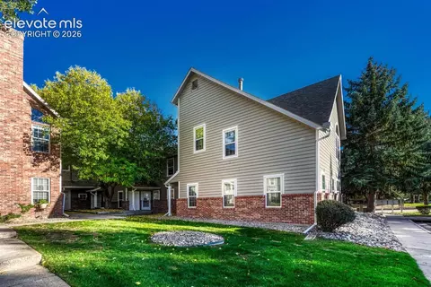2121 Troy Ct, Colorado Springs, CO 80918