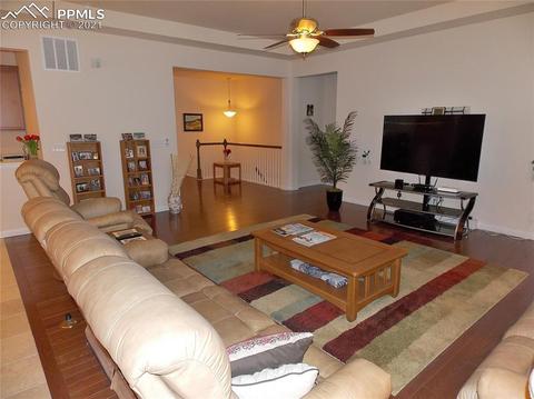10837 Mount Evans Dr, Peyton, CO 80831 photo 5