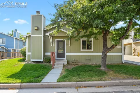 2632 Hearthwood Ln, Colorado Springs, CO 80917