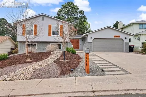 5460 Villa Cir, Colorado Springs, CO 80918