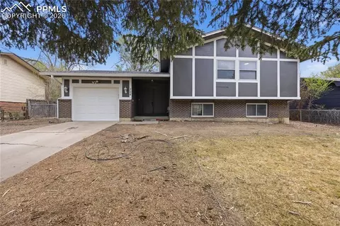724 Squire St, Colorado Springs, CO 80911