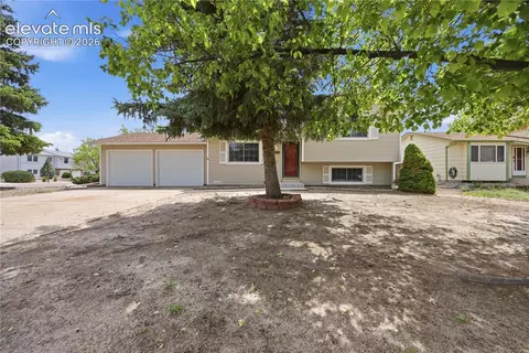 3045 Zephyr Dr, Colorado Springs, CO 80920